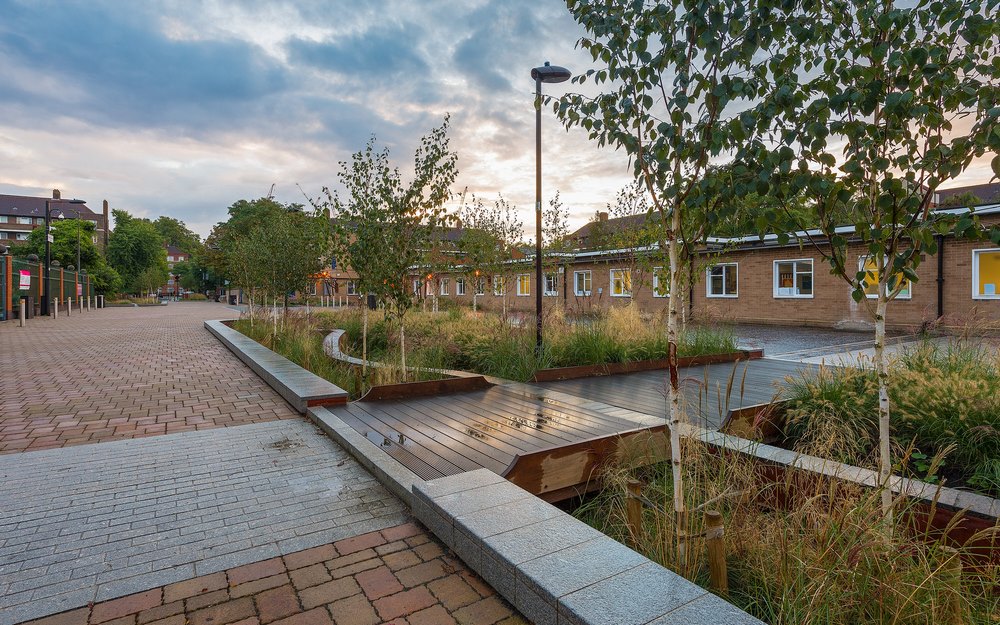 envío cuota de matrícula atleta Jardín de lluvia urbano, drenaje sostenible con valor social y  medioambiental - EL BLOG DE LA TABLA