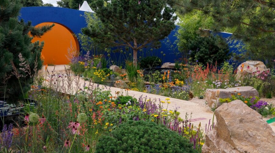 Jardín diseñado por Matthew Childs en Hampton Court Garden Festival 2022