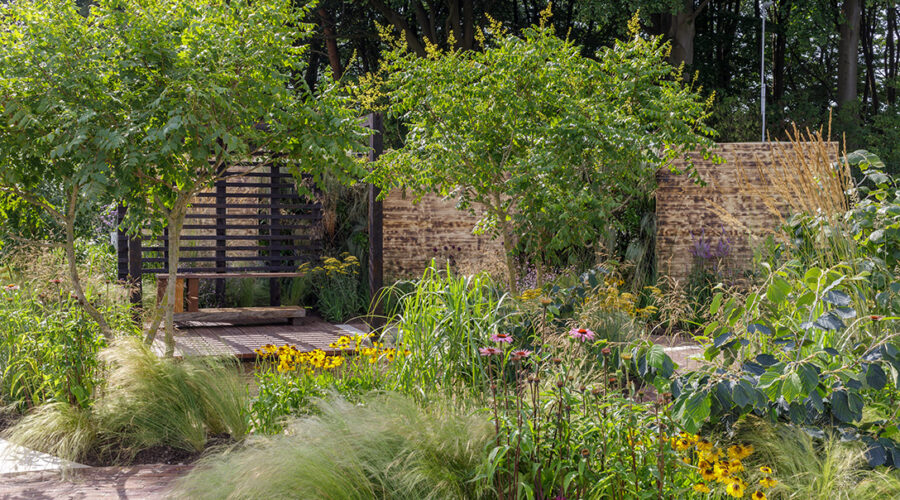 Young Designer Gardens • ‘Slow Down, Breathe Deep’. Diseñador: Alex Pettitt | © RHS