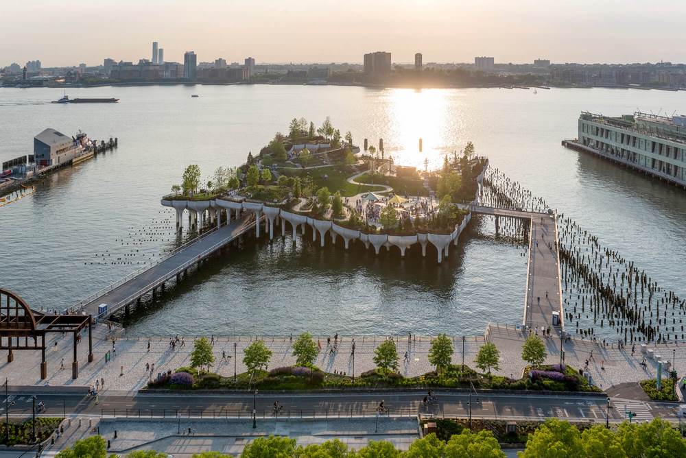 "Parque flotante" de Little Island en  Nueva York