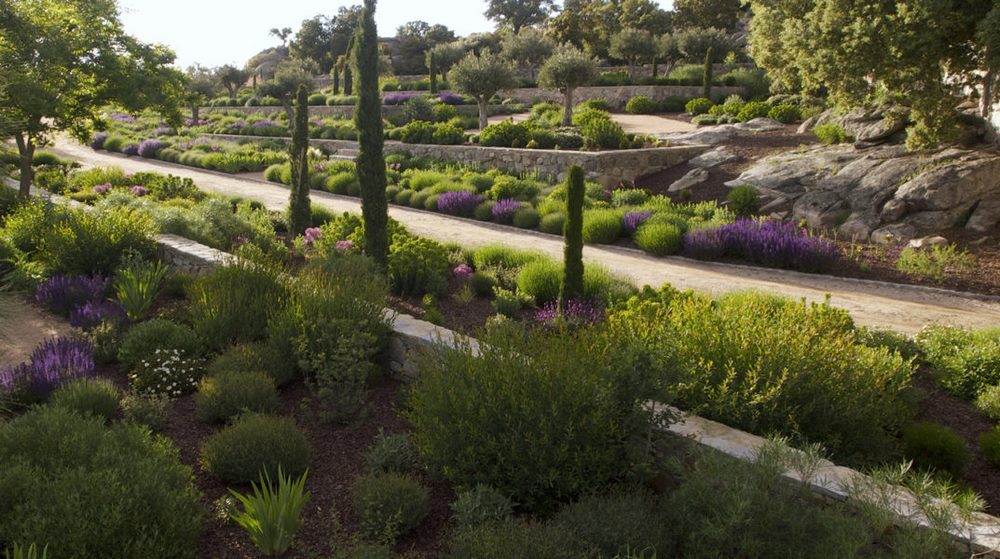 Spanish Gardens Monty Don Jardín Ávila Miguel Urquijo