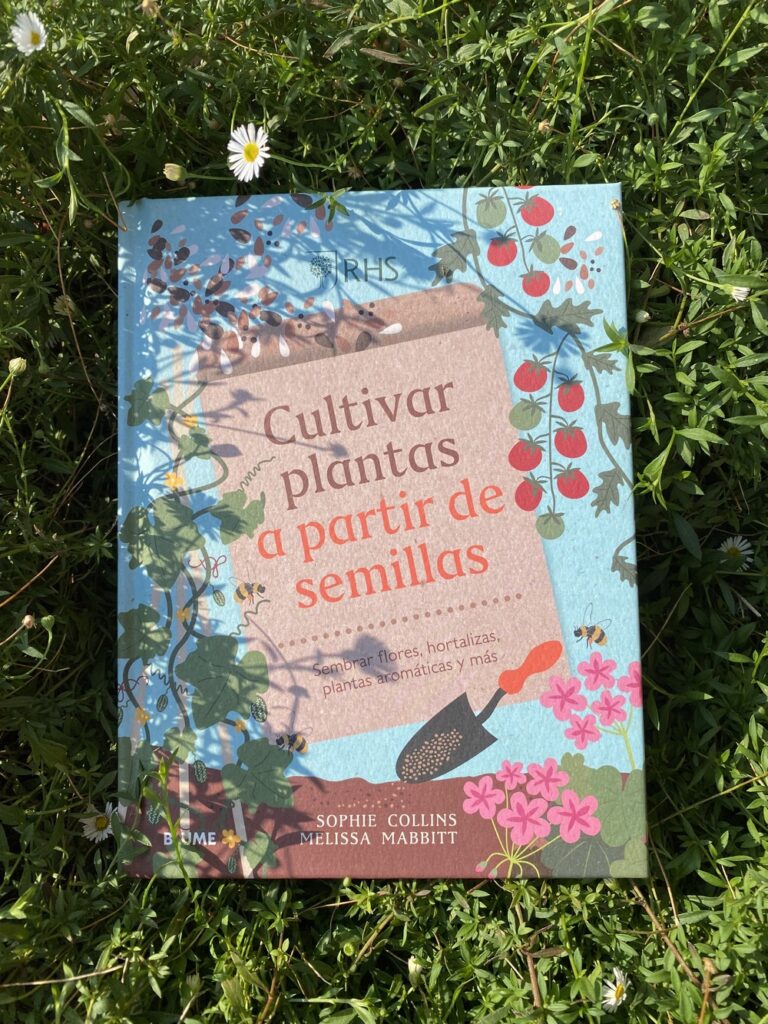 Portada del libro Cultivar plantas a partir de semillas de la RHS