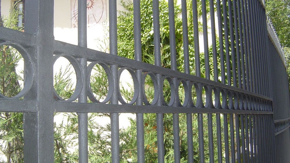 vallas metálicas para jardín